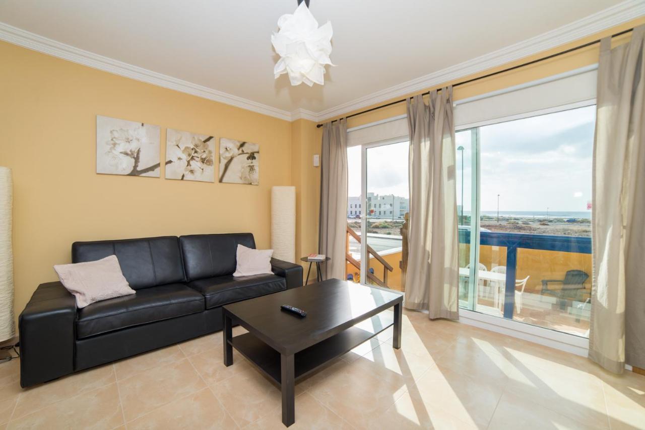 Apartamentos Arenas Blancas De Cotillo Vista Mar Luaran gambar